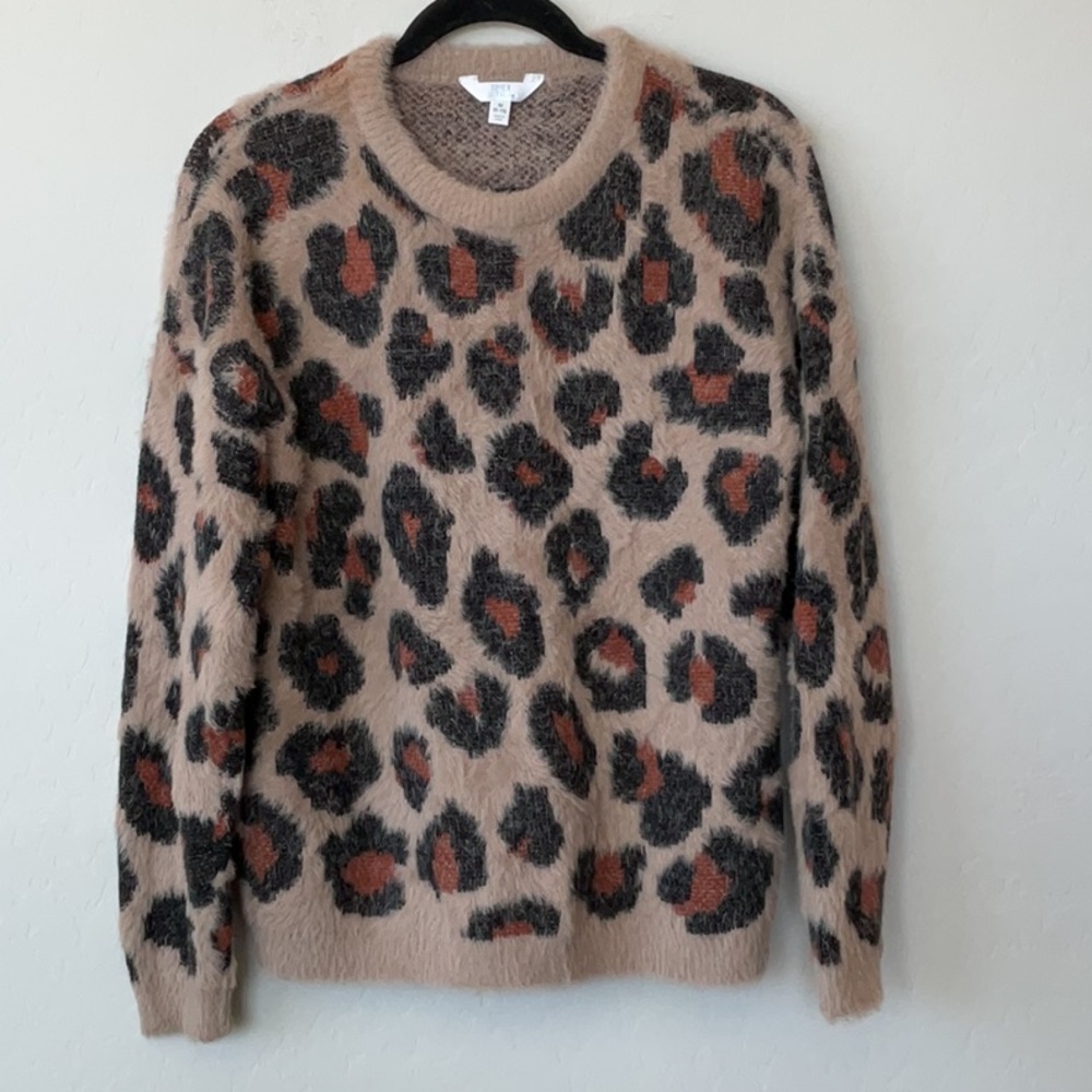 🌻 2/$8 Time And Tru Sweater